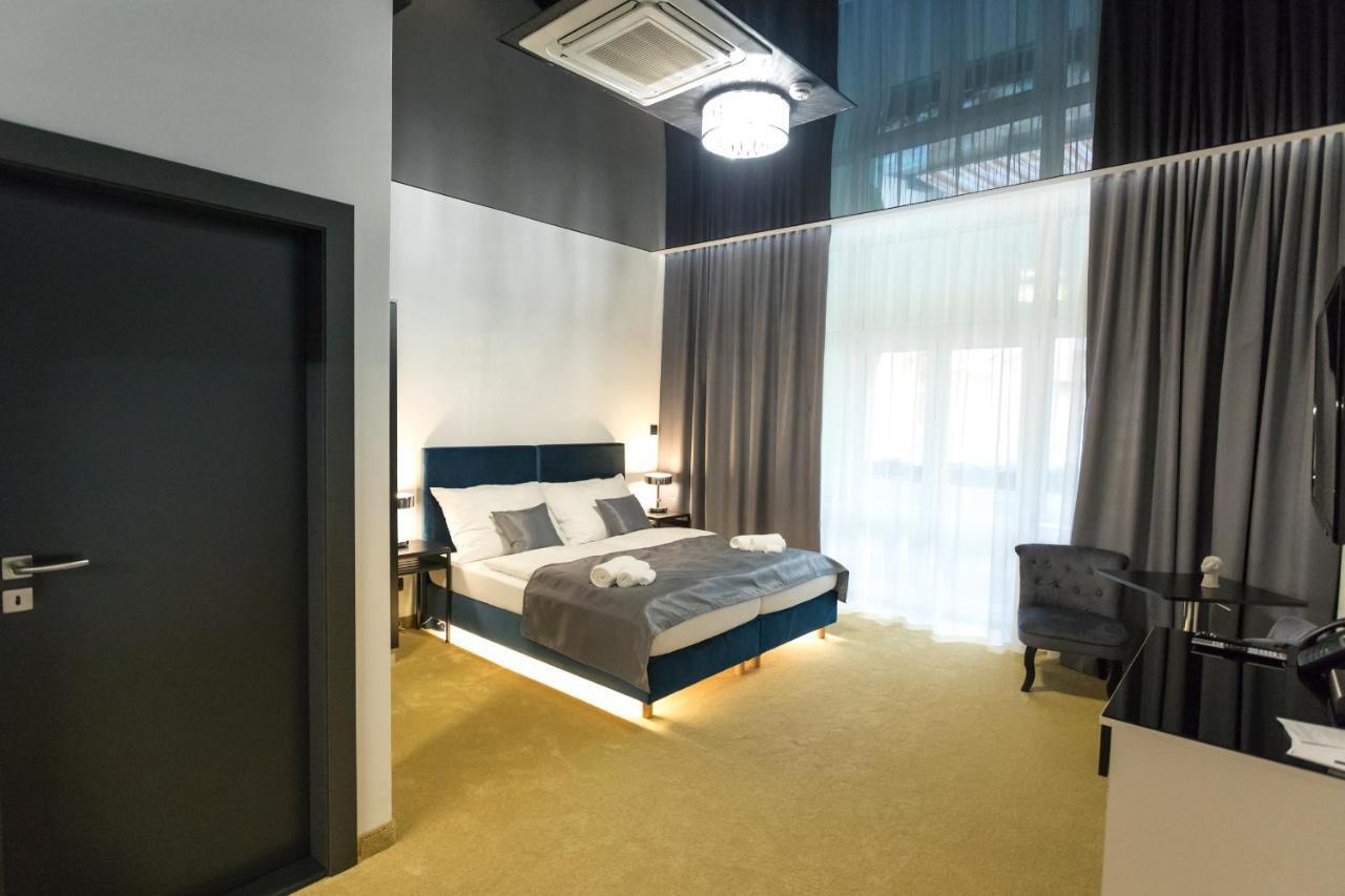 Apart Hotel Golden Apartments Kosice Exterior photo